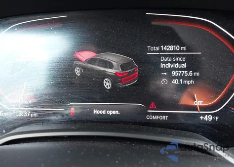 2021 BMW X5 xDrive40I z USA, uszkodzony, nr VIN 5UXCR6C05M9F45406